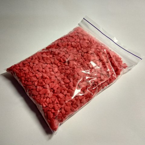 Красные камни для декора