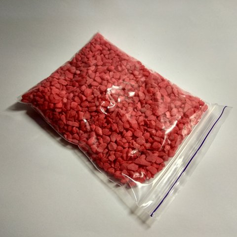 Красные камни для декора